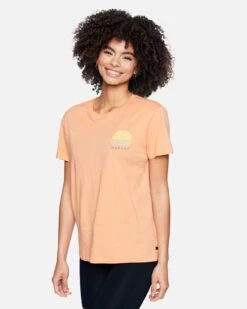 Hanalie Relaxed Girlfriend Short Sleeve T-Shirt -Clothing Coastal 3hs1590492 coral reef 3