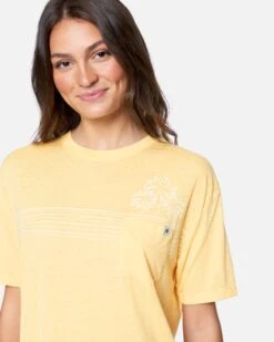 Moop Boyfriend Pocket Tee -Clothing Coastal 3hs1610234 cornsilk 5