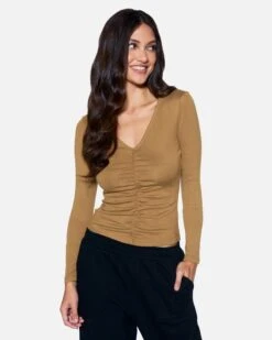 ESSENTIAL RUCHED LONG SLEEVE TOP