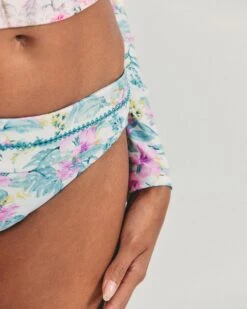 LSF X Hurley - Max Hawaiian Hibiscus Moderate Bottom -Clothing Coastal hlsfb002 aqua floral 5